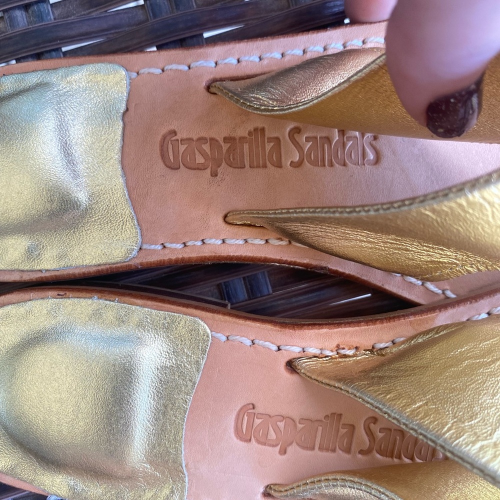 Bernardo Women Gasparilla Sandals Gold - Picture 3 of 6